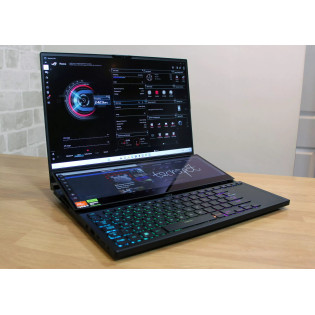 Asus ROG Zephyrus Duo 16 Gaming Laptop GX650