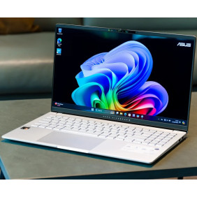 ASUS Vivobook S15