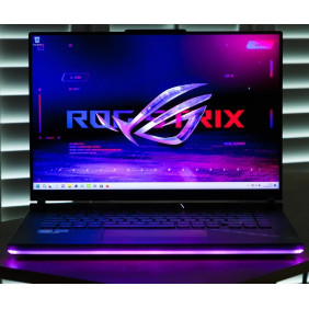 Asus ROG Strix SCAR 18 GeForce RTX 4070 RAM 32GB